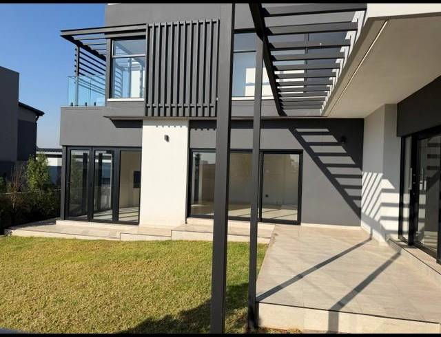 3 BEDROOM HOUSE FOR SALE IN FOUNTAINBROOK ESTATE